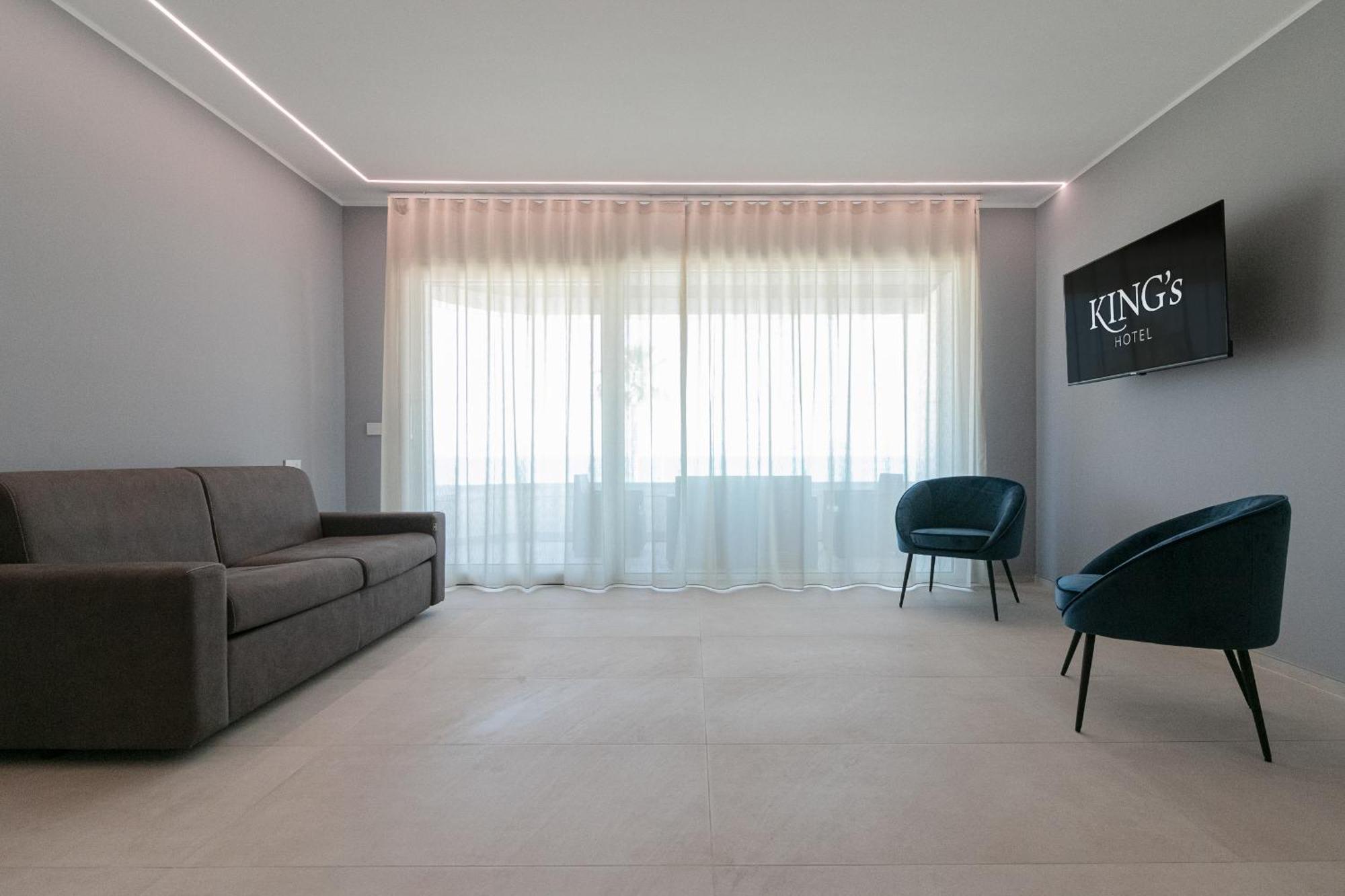 King'S Rooms Termoli Exteriör bild
